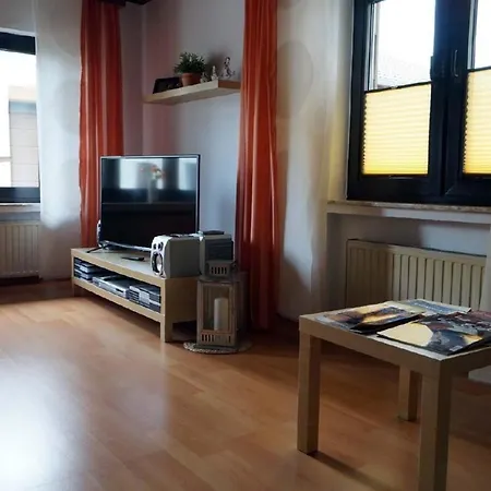 Eifelferienhaus Thome In Der Vulkaneifel Lissendorf